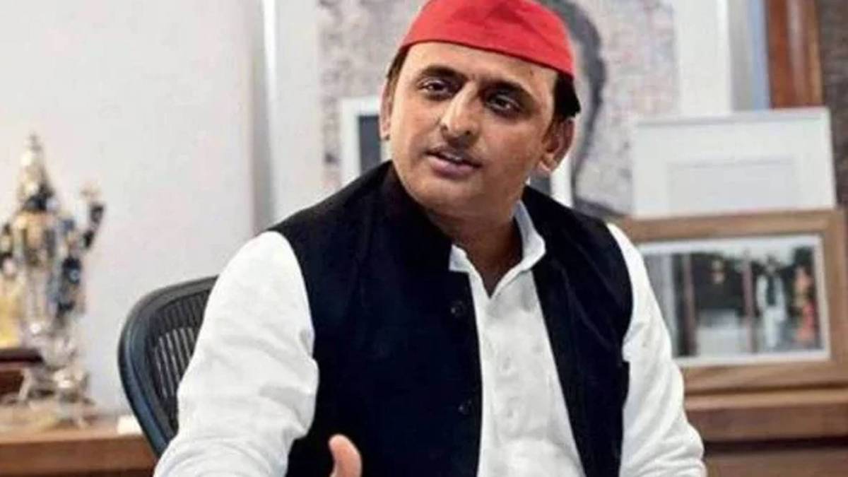 संसद में भिड़े सरकार और विपक्ष