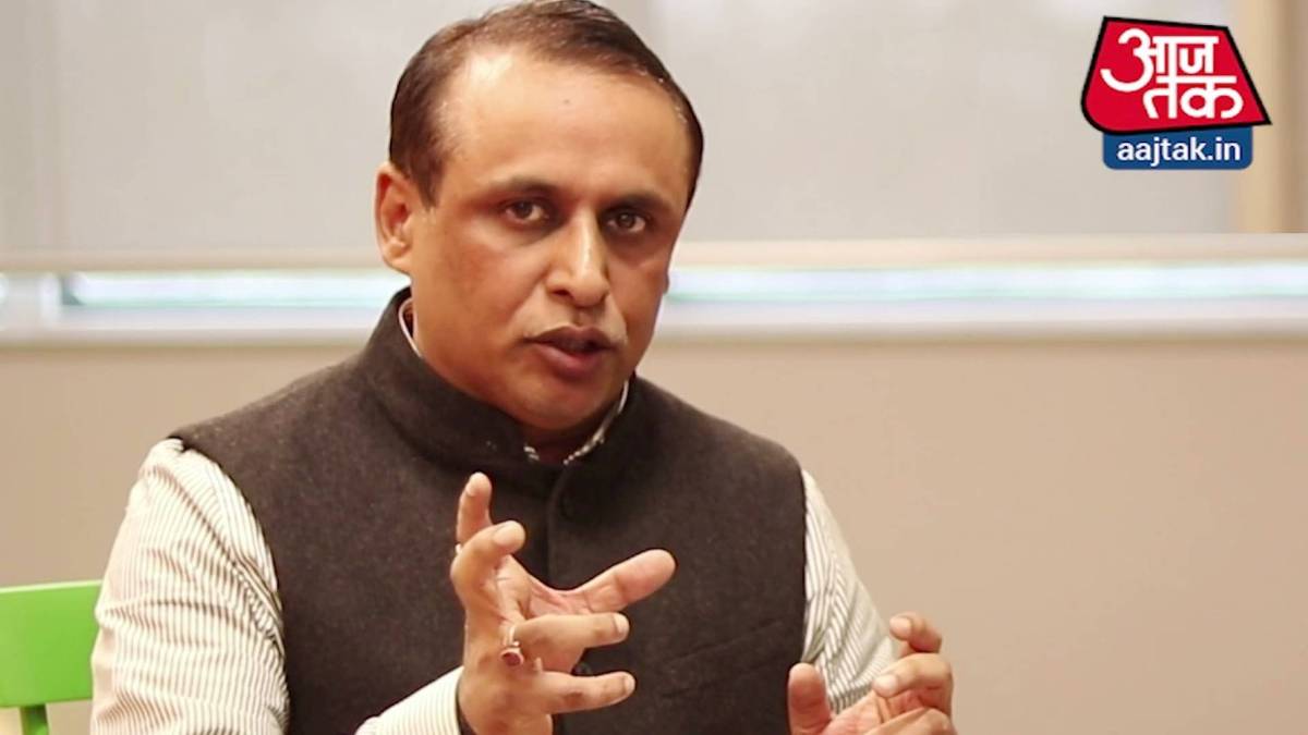 इंडिया टुडे हिंदी के संपादक अंशुमान तिवारी