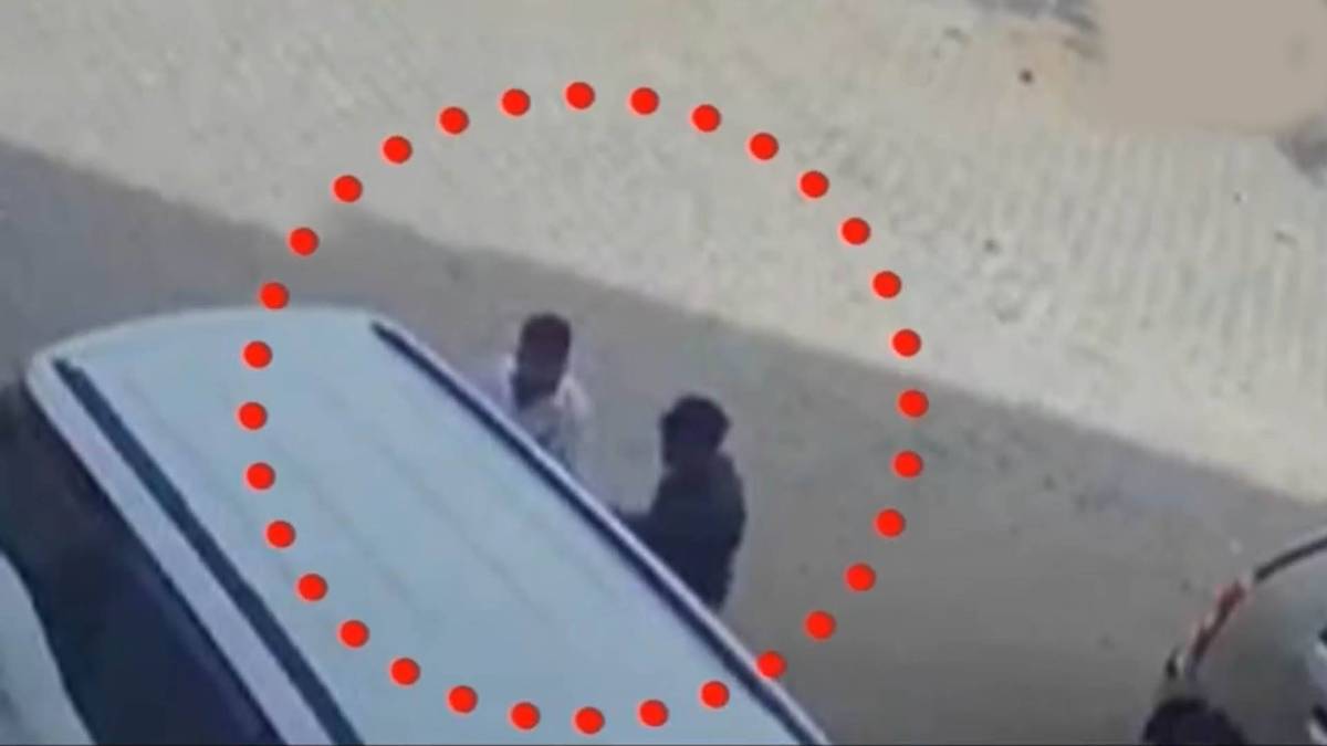 CCTV में कैद हुए बदमाश