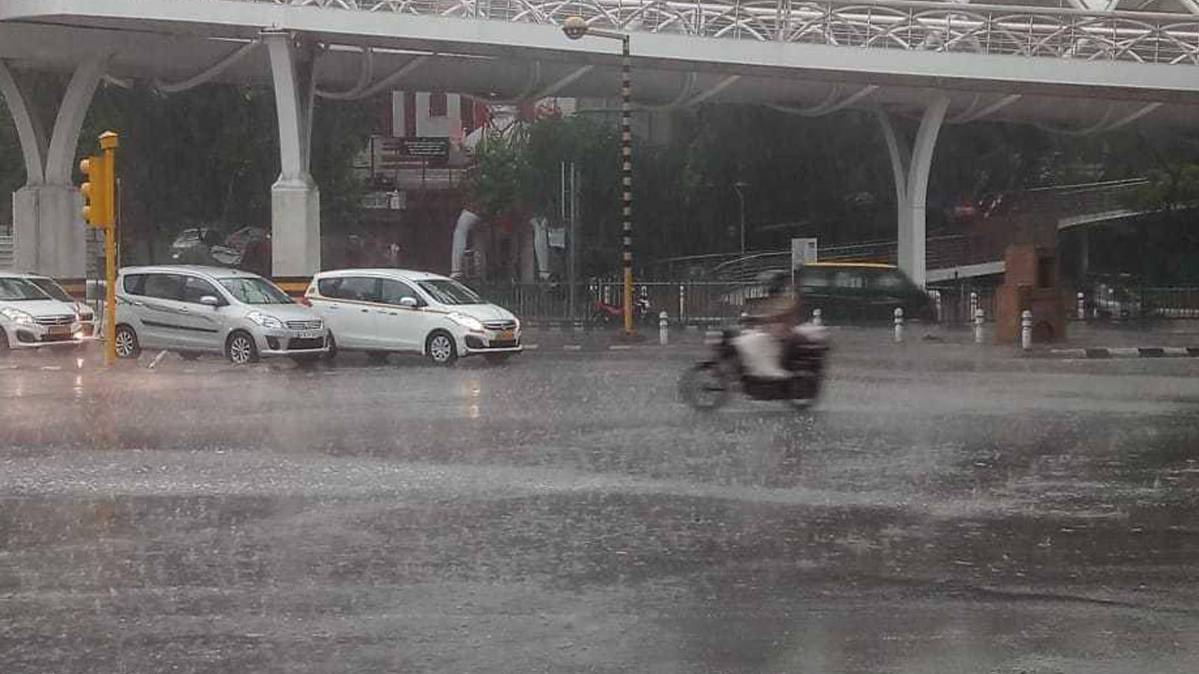 दिल्ली में बारिश