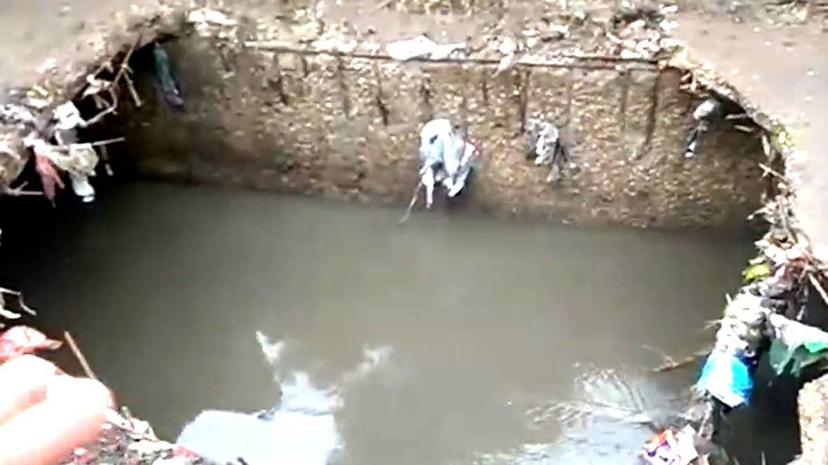 नाले में गिरा 14 साल का लड़का