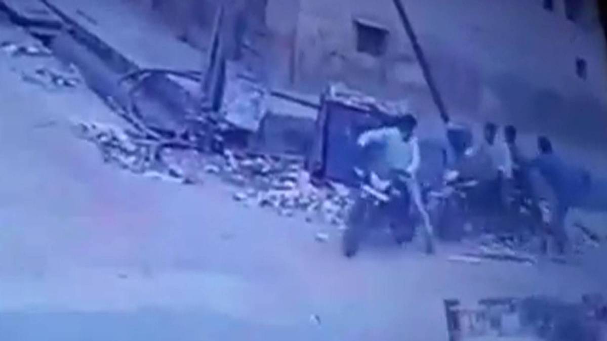 राजस्थान में 15 लाख की लूट