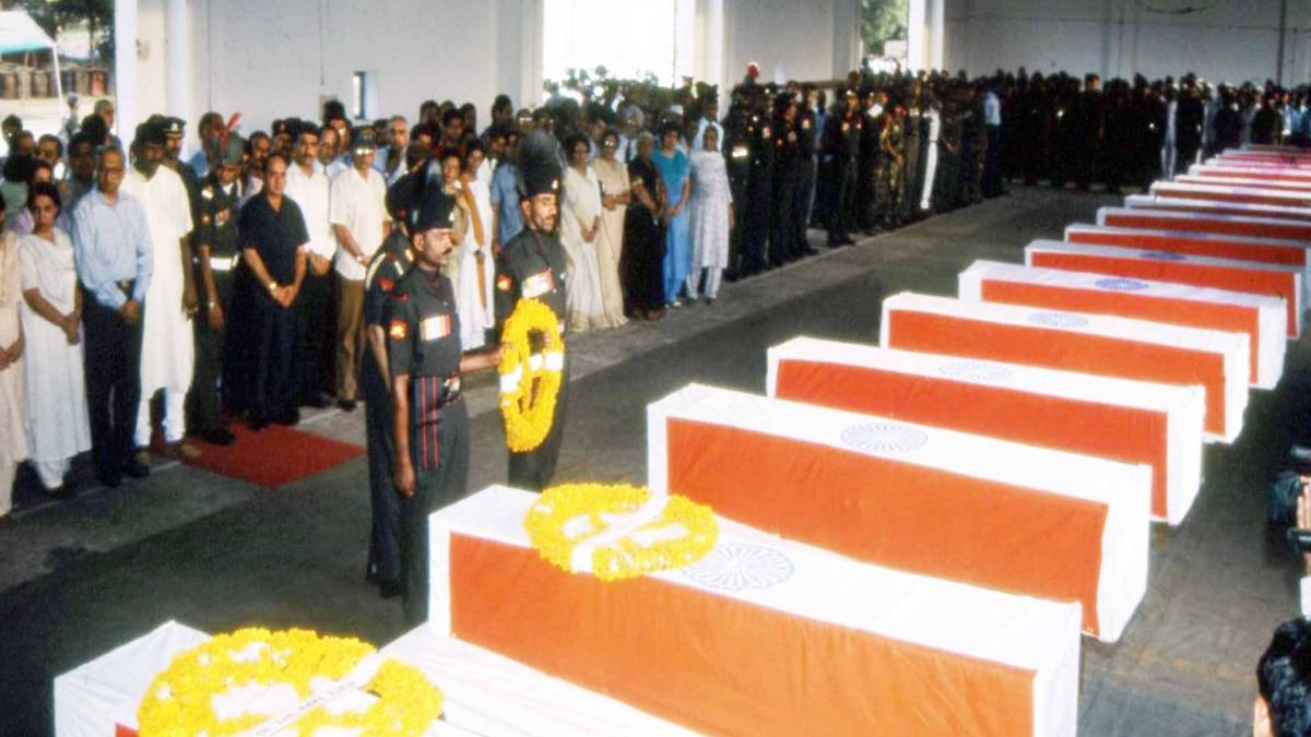 करगिल युद्ध में शहीदों की एक तस्वीर