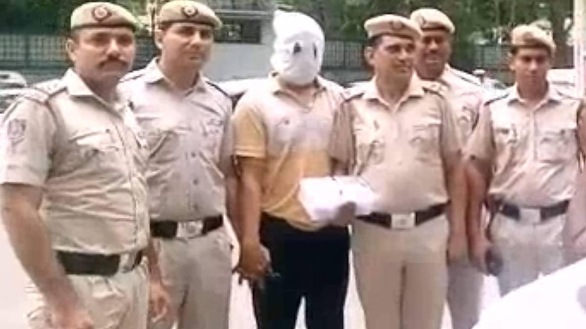 मर्डर केस में जिम ट्रेनर गिरफ्तार