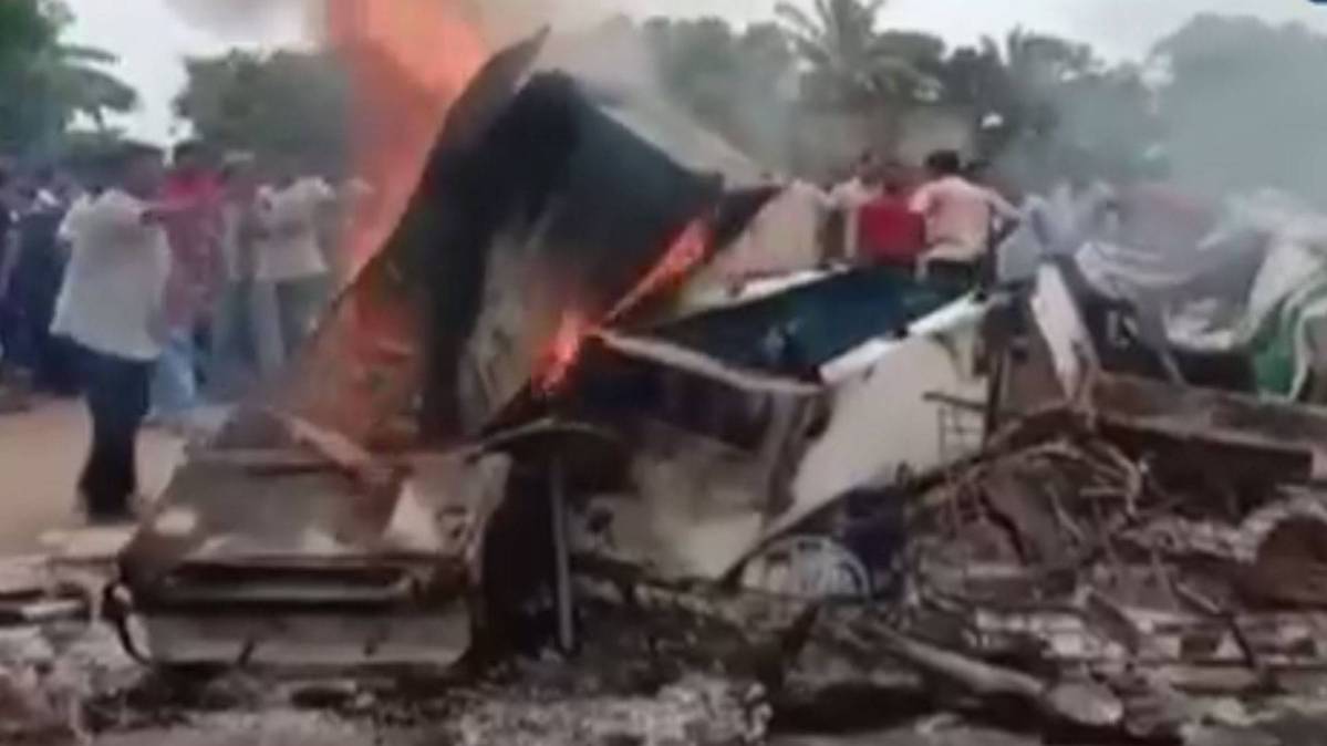 नाबालिग की लाश मिलने पर पुलिस पर फूटा गुस्सा