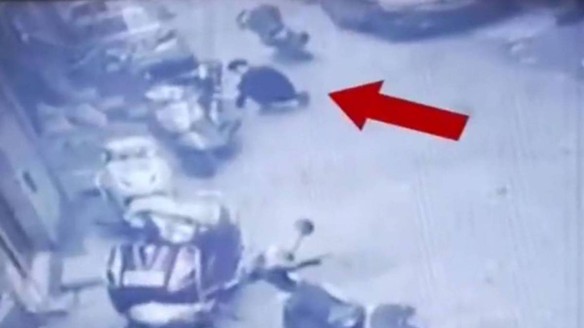 महज एक मिनट के वायरल वीडियो ने पहुंचाया जेल