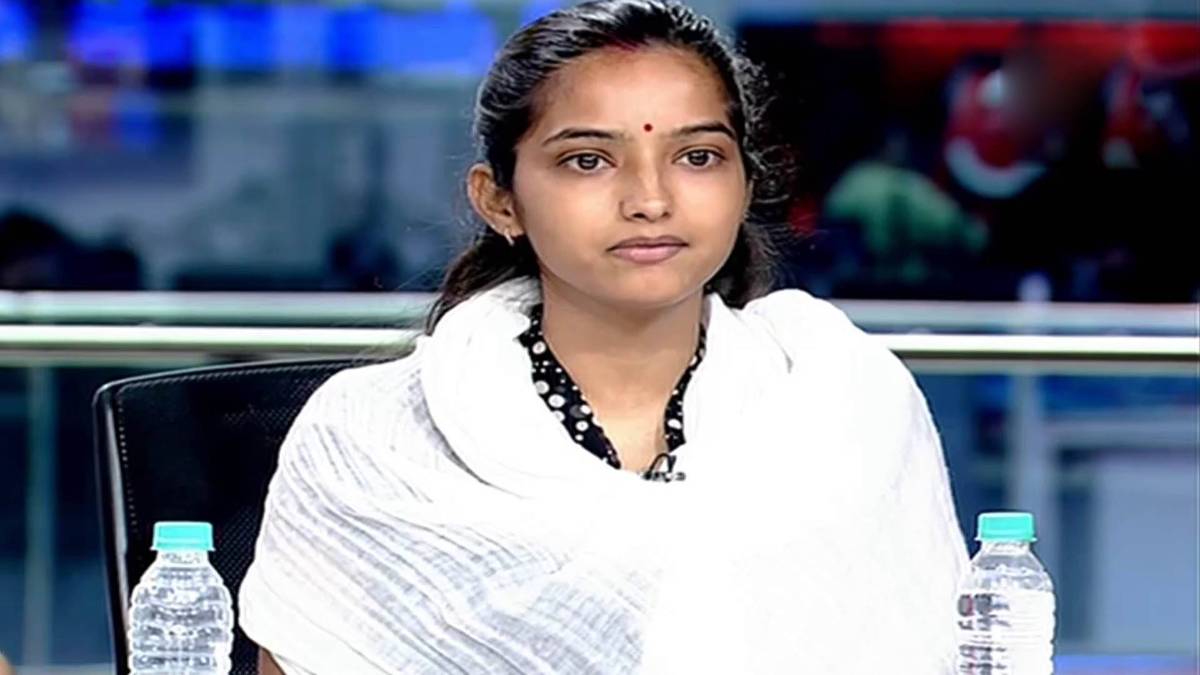 आजतक पर साक्षी मिश्रा