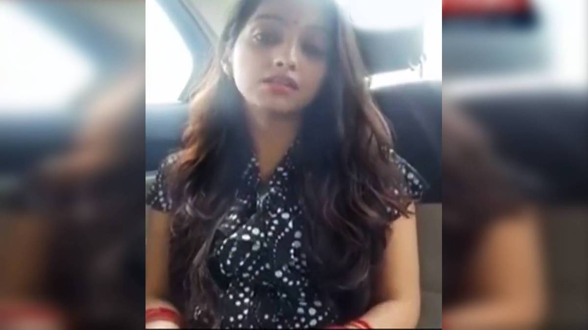 साक्षी बरेली से बीजेपी विधायक की बेटी हैं