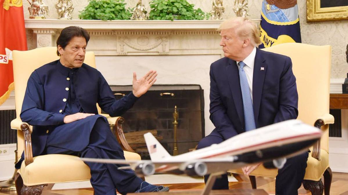 अमेरिकी राष्ट्रपति डोनल्ड ट्रंप और पाकिस्तान के प्रधानमंत्री इमरान खान