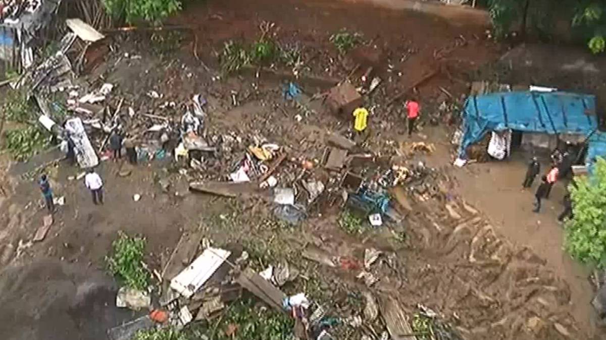 पुणे के कॉलेज की दीवार गिरी