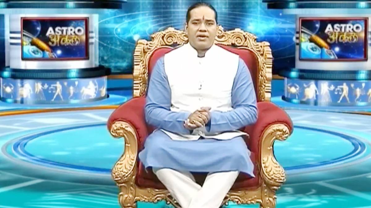 एस्ट्रो अंकल शिरोमणि सचिन के साथ