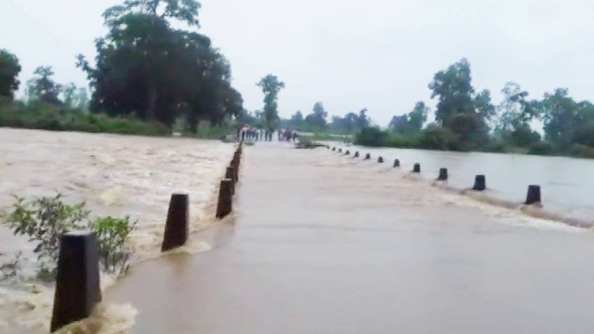 100 शहर 100 खबर