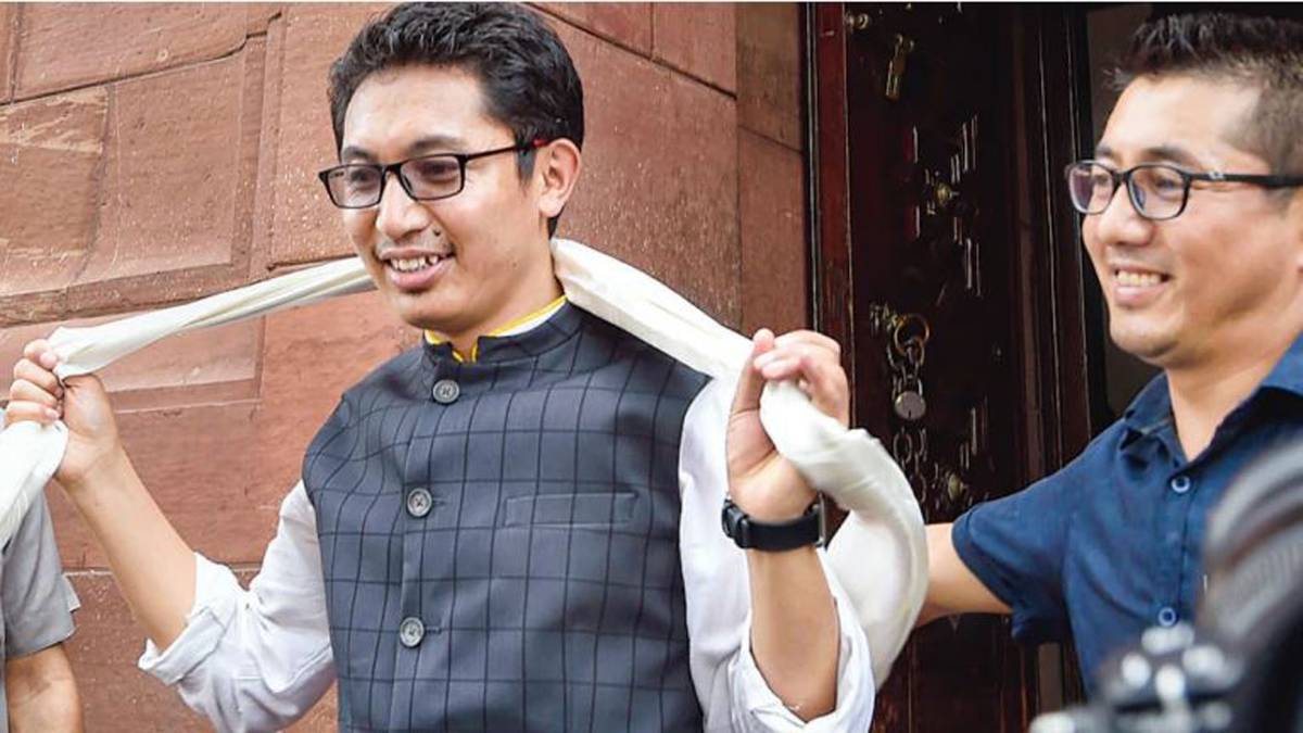 अनुच्छेद 370 हटने पर लद्दाख MP का आरोप
