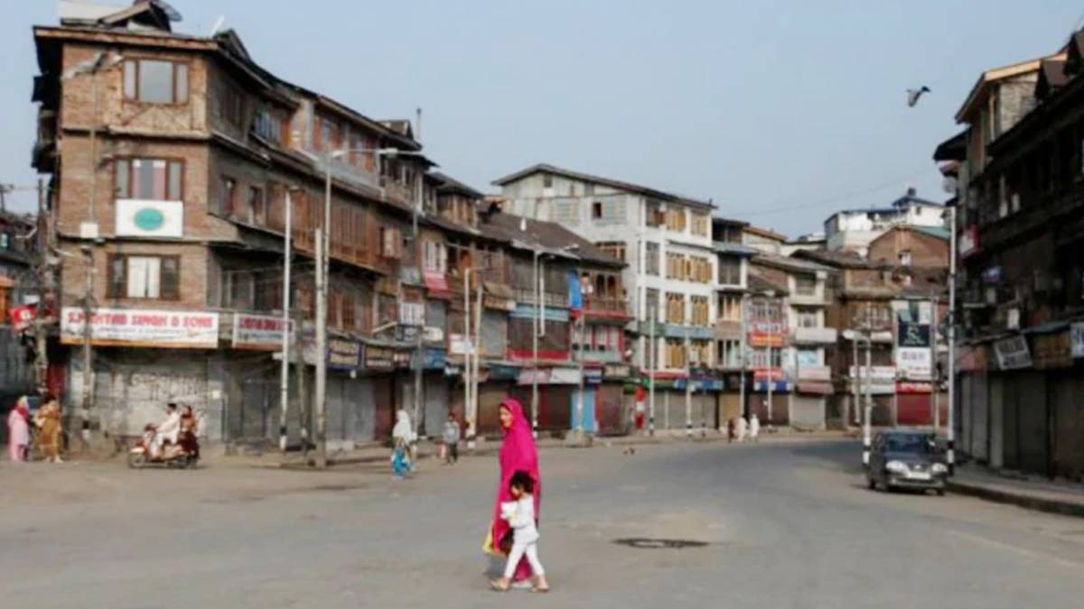 कश्‍मीर में अब भी हालात सामान्‍य नहीं(फाइल फोटो)