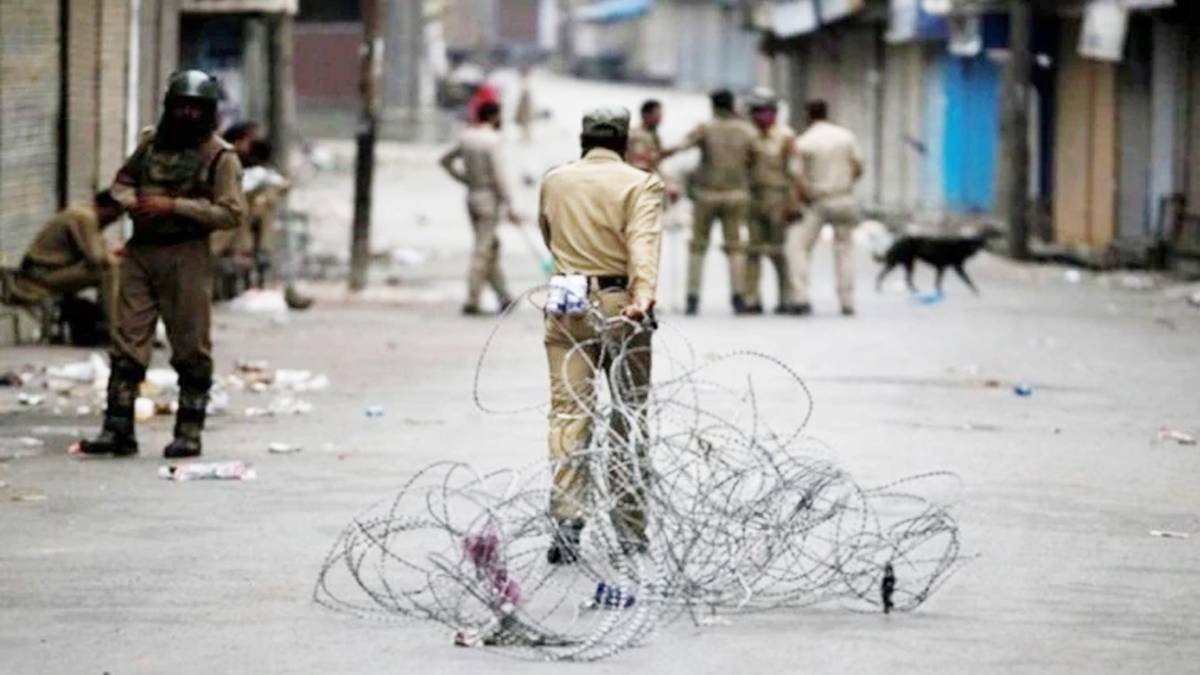 कश्मीर में हालात अब सामान्य(फोटो-रायटर्स)