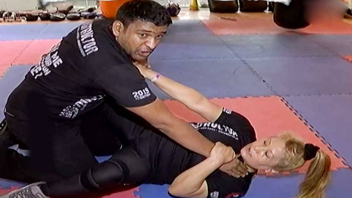 आत्मरक्षा तकनीक की तकनीक क्राव मागा