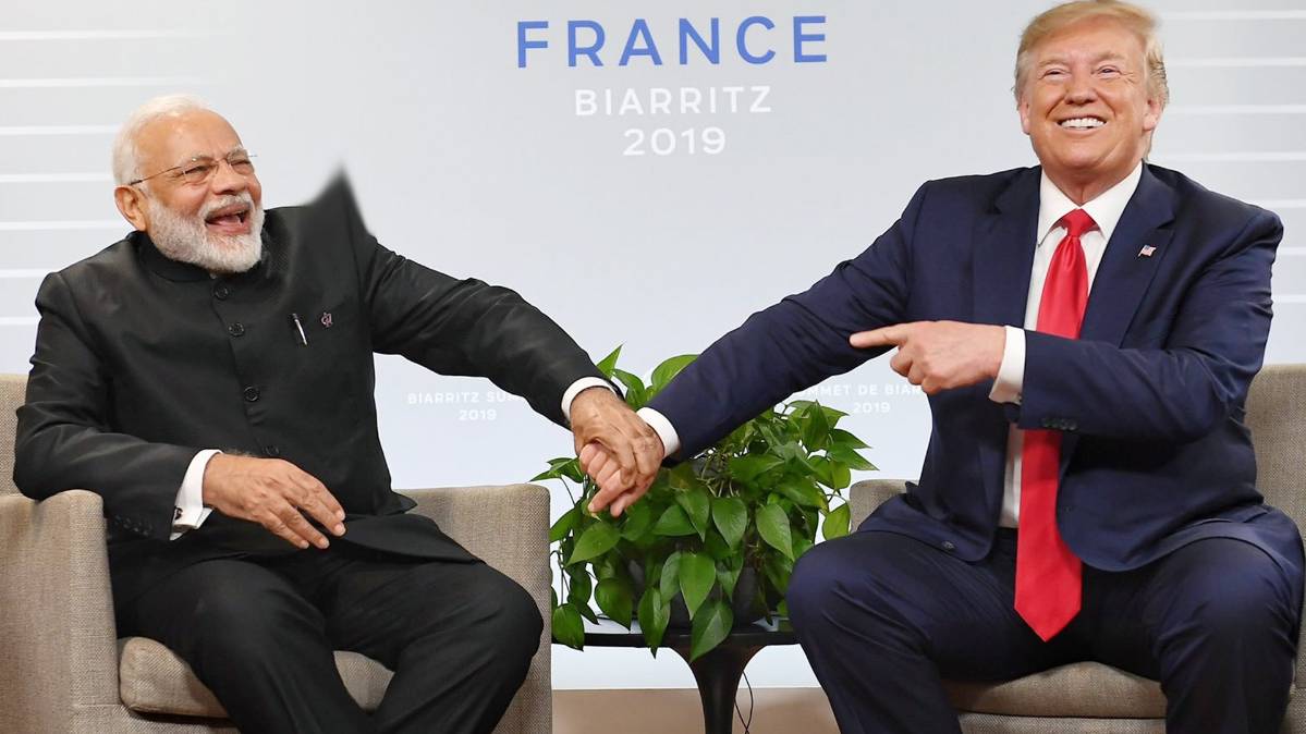 G-7 देशों की बैठक के दौरान पीएम मोदी और ट्रंप (फोटो-@narendramodi)