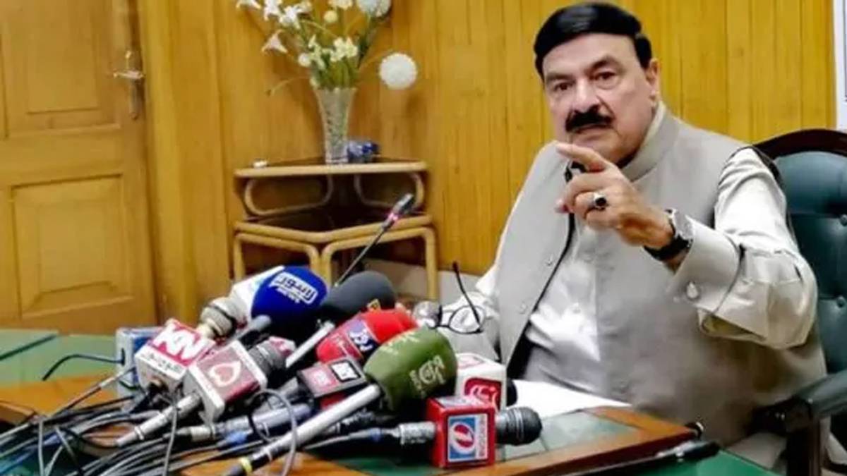 पाकिस्तान सरकार में मंत्री शेख रशीद