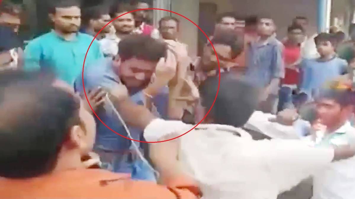 चोरी के शक में युवक की पिटाई