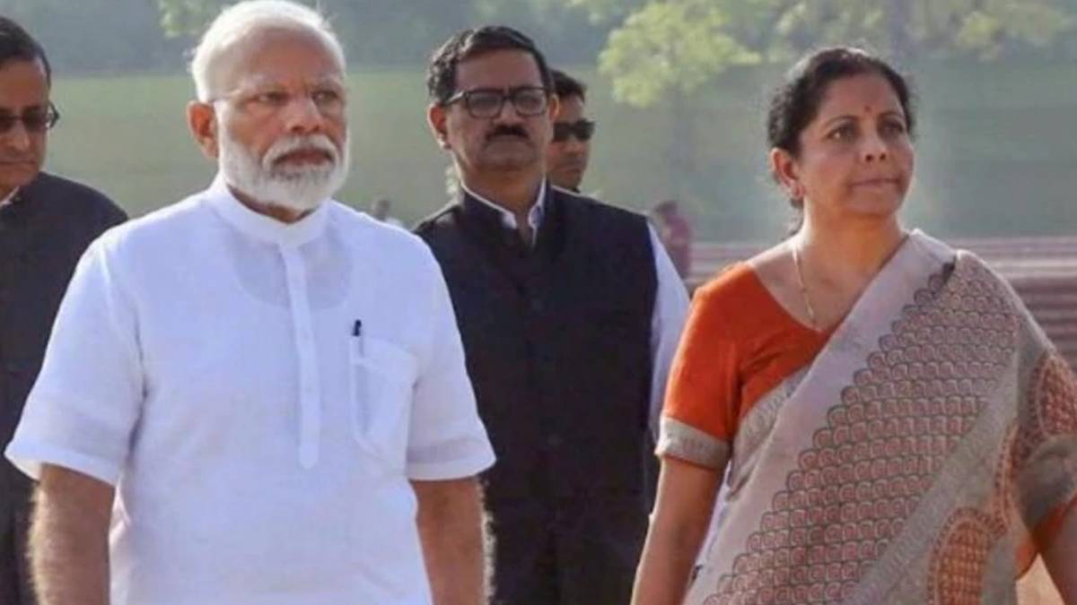 पीएम मोदी और वित्तमंत्री निर्मला सीतारमण(File Photo/PTI)