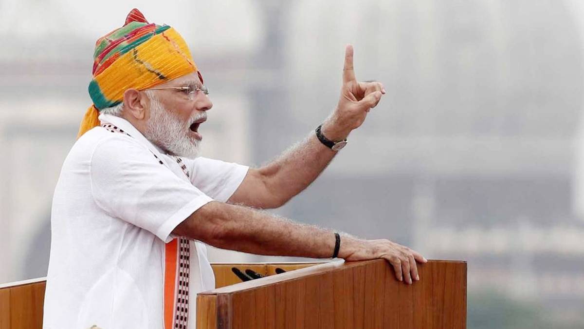 लाल किले की प्रचीर से पीएम मोदी का भाषण(फोटो- रॉयटर्स)