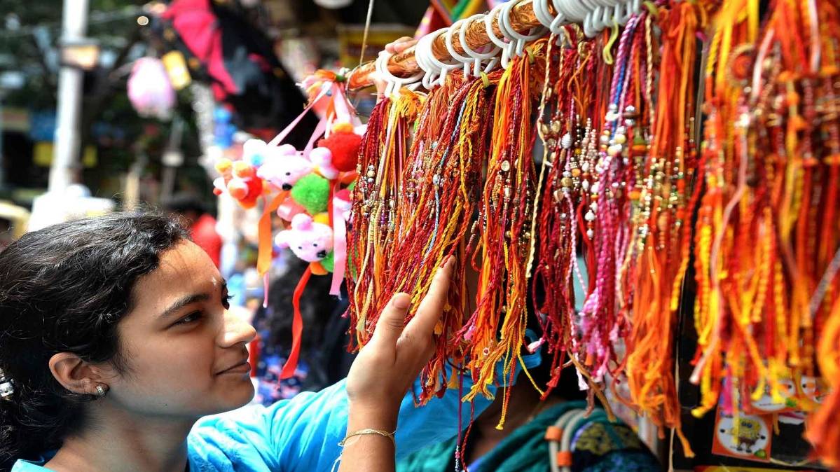 राखी (फोटो-IANS)