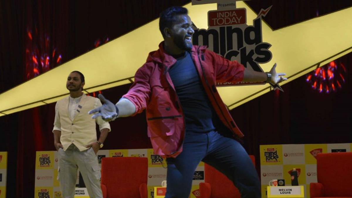 सुरेश और मेल्विन का डांस