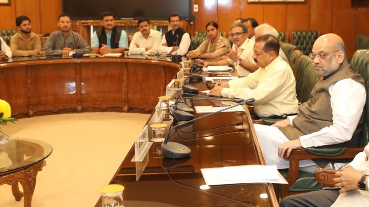 कश्मीर पर शाह ने बुलाई बैठक(फोटो- @AmitShah)