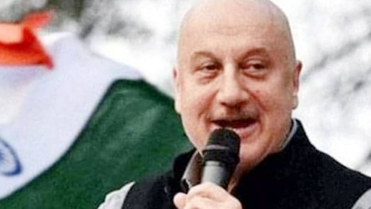 अनुपम खेर