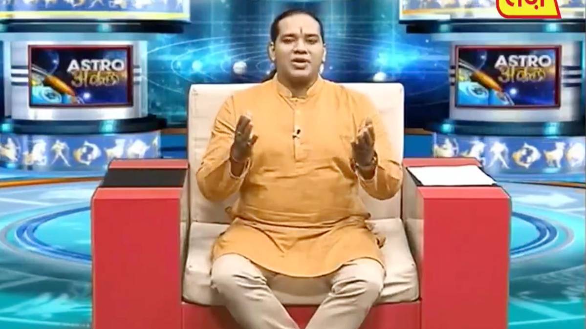 एस्ट्रो अंकल शिरोमणि सचिन के साथ