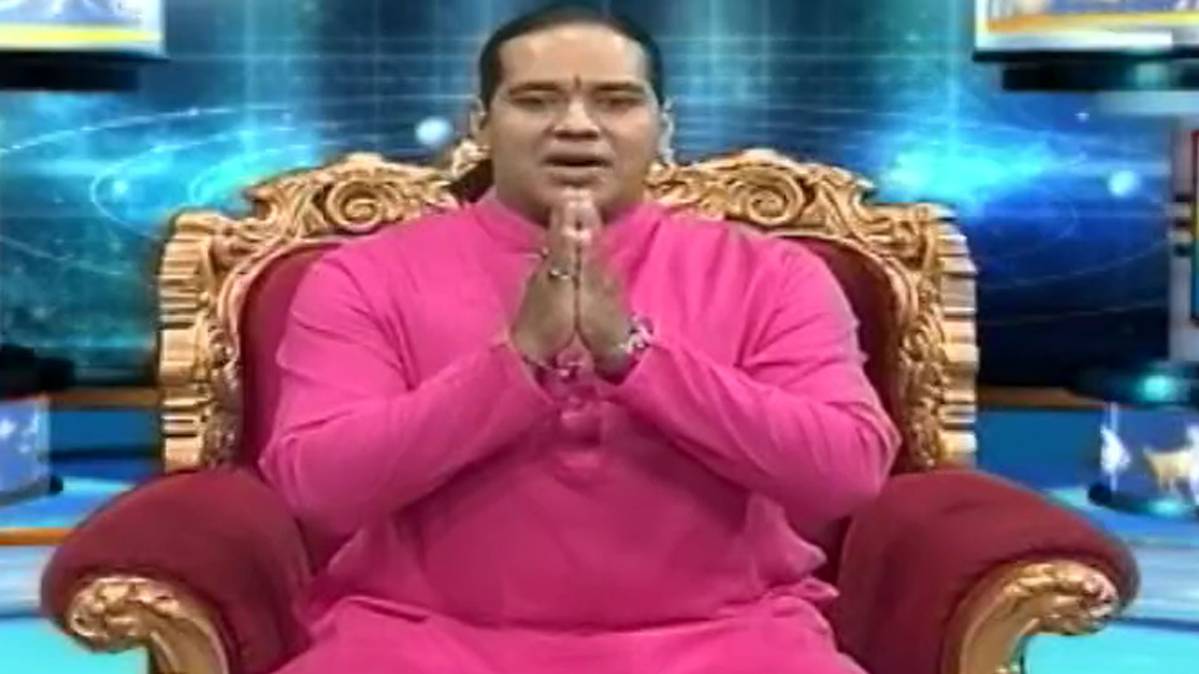 एस्ट्रो अंकल शिरोमणि सचिन के साथ