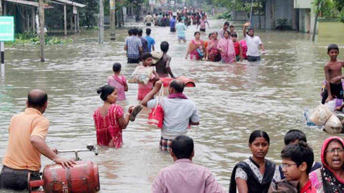 बिहार की राजधानी पटना पर कहर बनकर टूटी बारिश