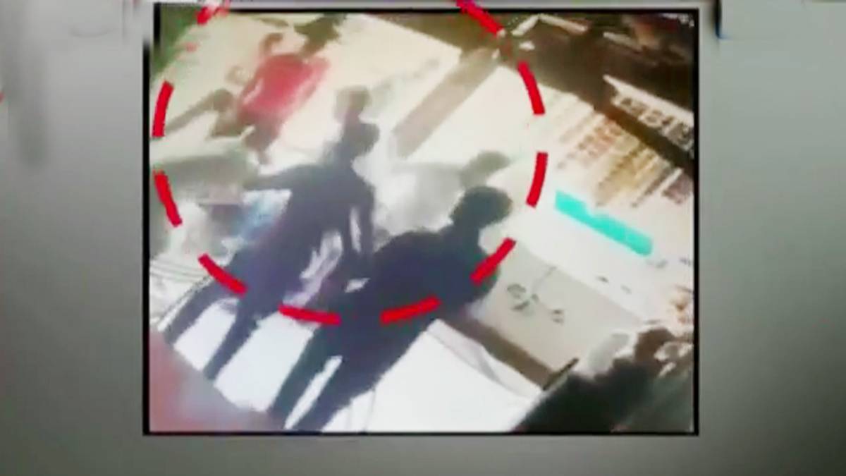 सीसीटीवी में कैद छात्रों की गुंडागर्दी