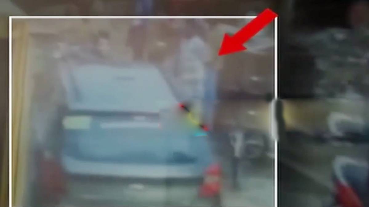 CCTV में कैद हुई तस्वीरें