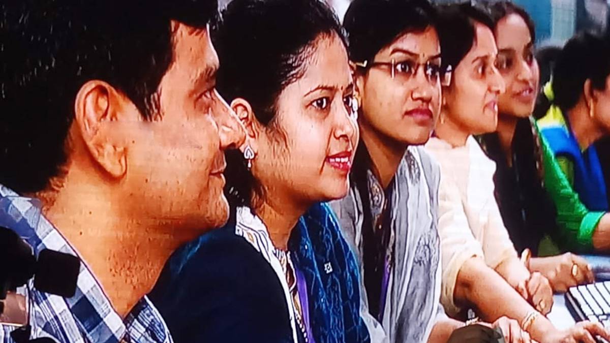 घटती-बढ़ती रहीं वैज्ञानिकों की धड़कनें