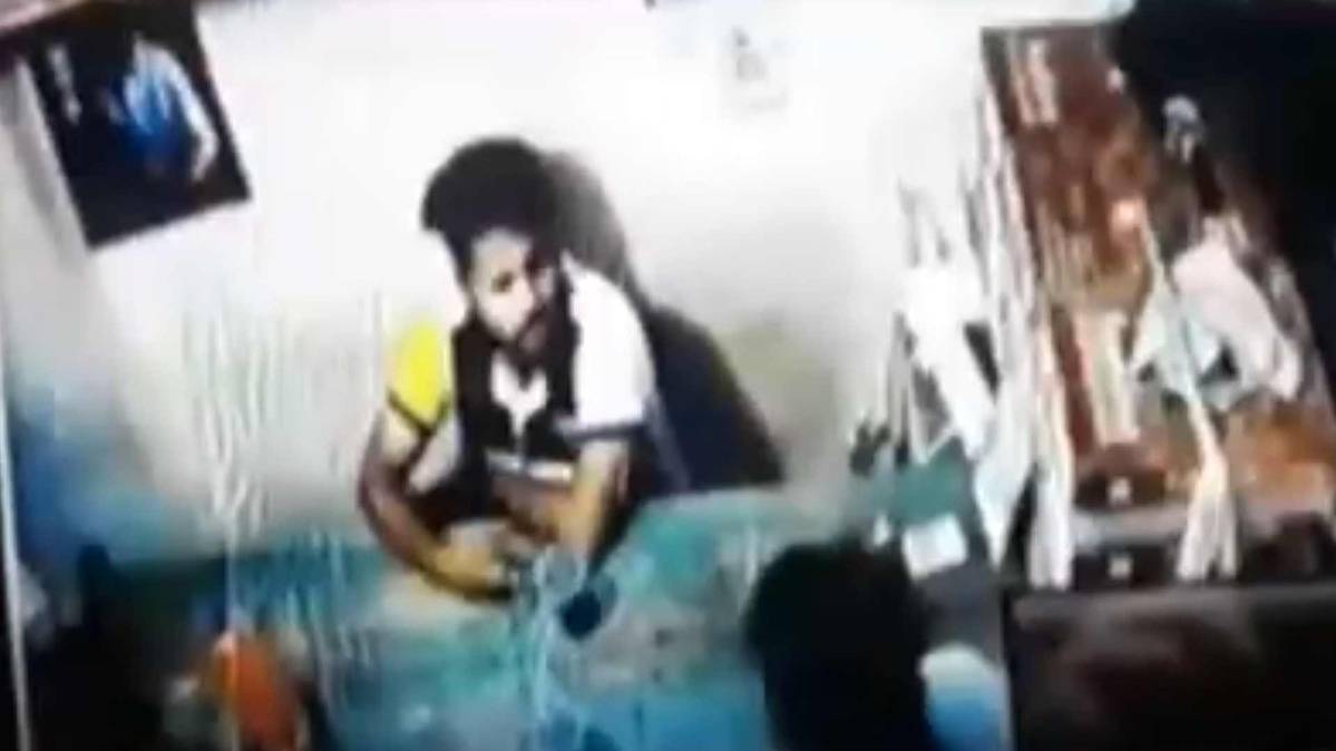 दिल्ली नॉनस्टॉप 100