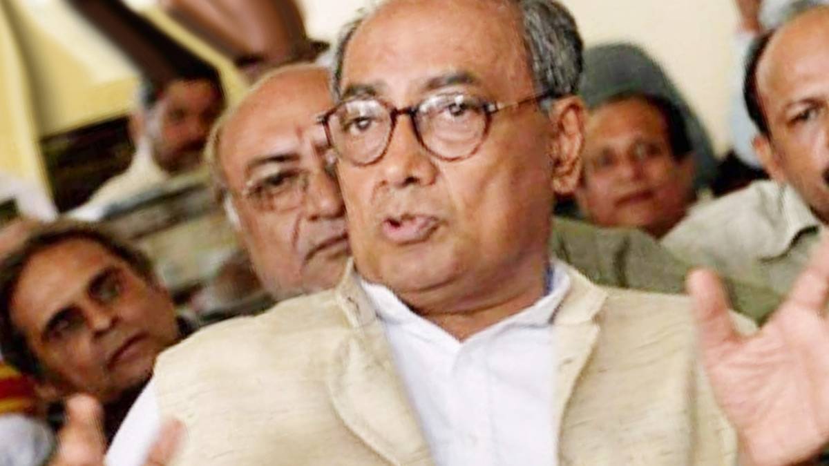 कांग्रेस के वरिष्ठ नेता दिग्विजय सिंह (File Photo)