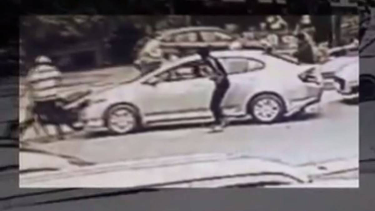 बाइकर्स ने प्रिंसिपल को बनाया निशाना