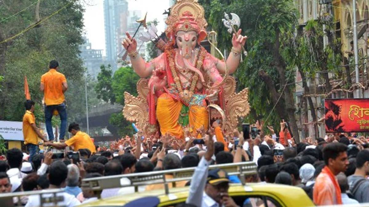 गणपति की विदाई(फोटो- Mandar Deodhar)
