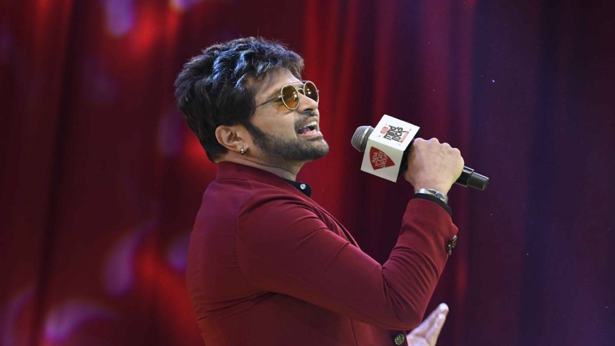 हिमेश ने नए कंपोजर और सिंगर्स को दी सलाह