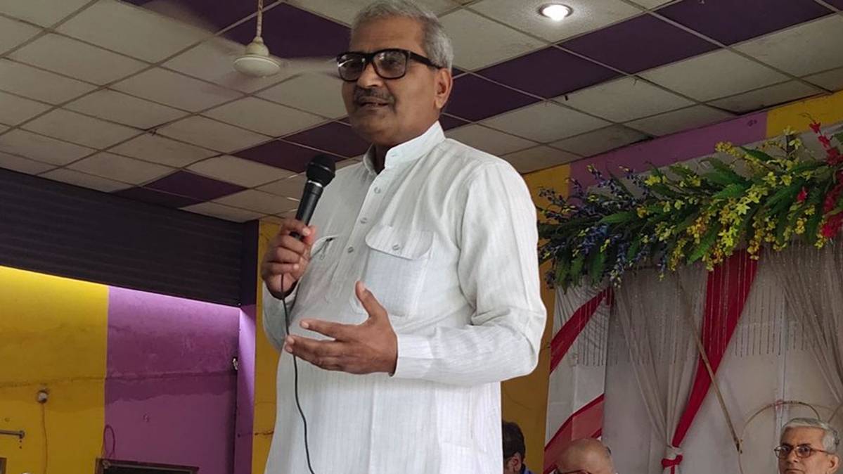 बीजेपी सांसद जनार्दन मिश्रा (Twitter Photo)