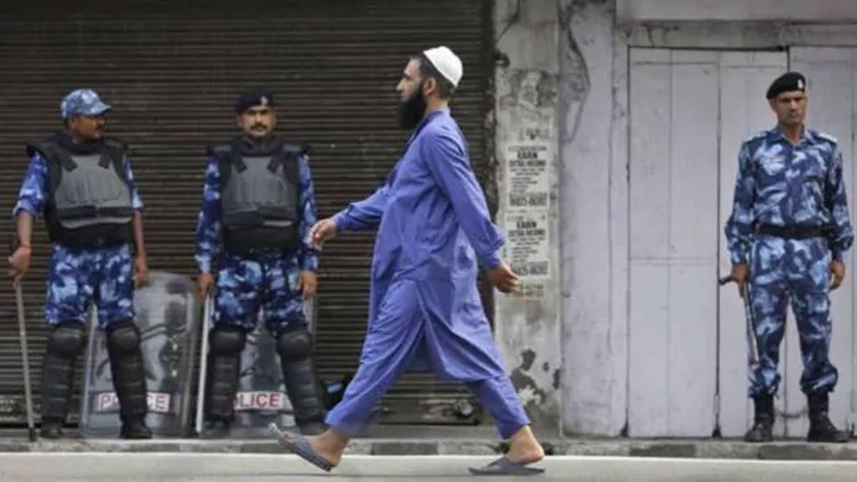 कश्मीर की शांति से सुलग रहा पाकिस्तान (फाइल फोटो)