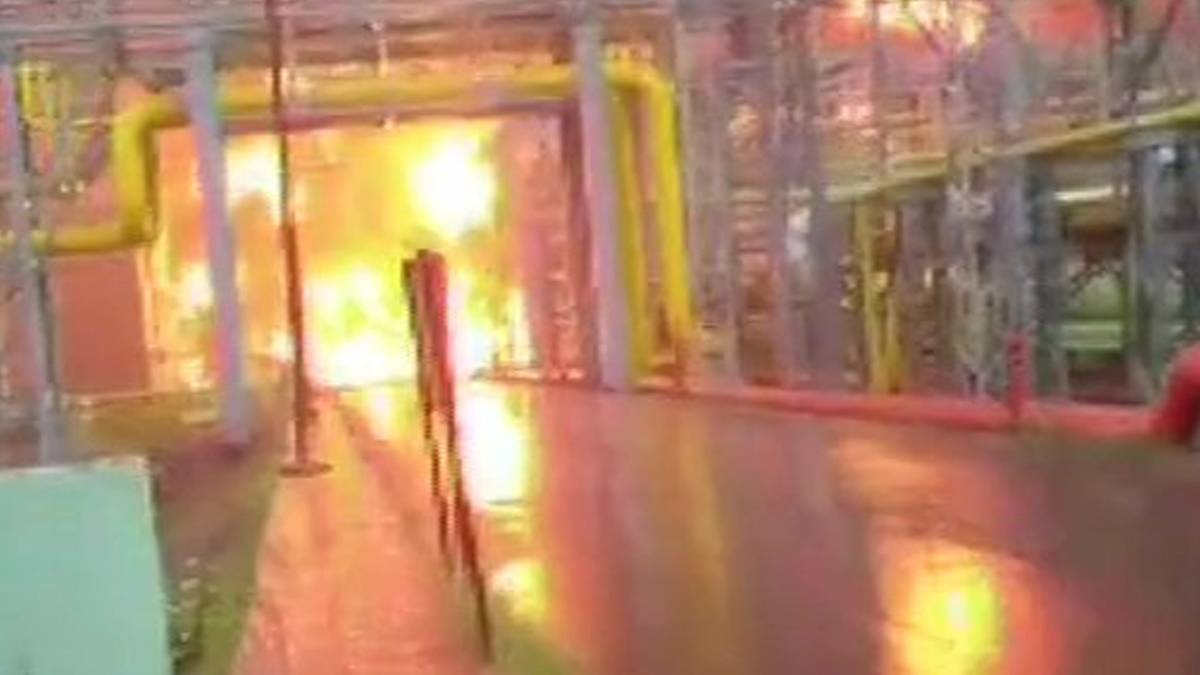 ONGC  प्लांट में आग (ANI)