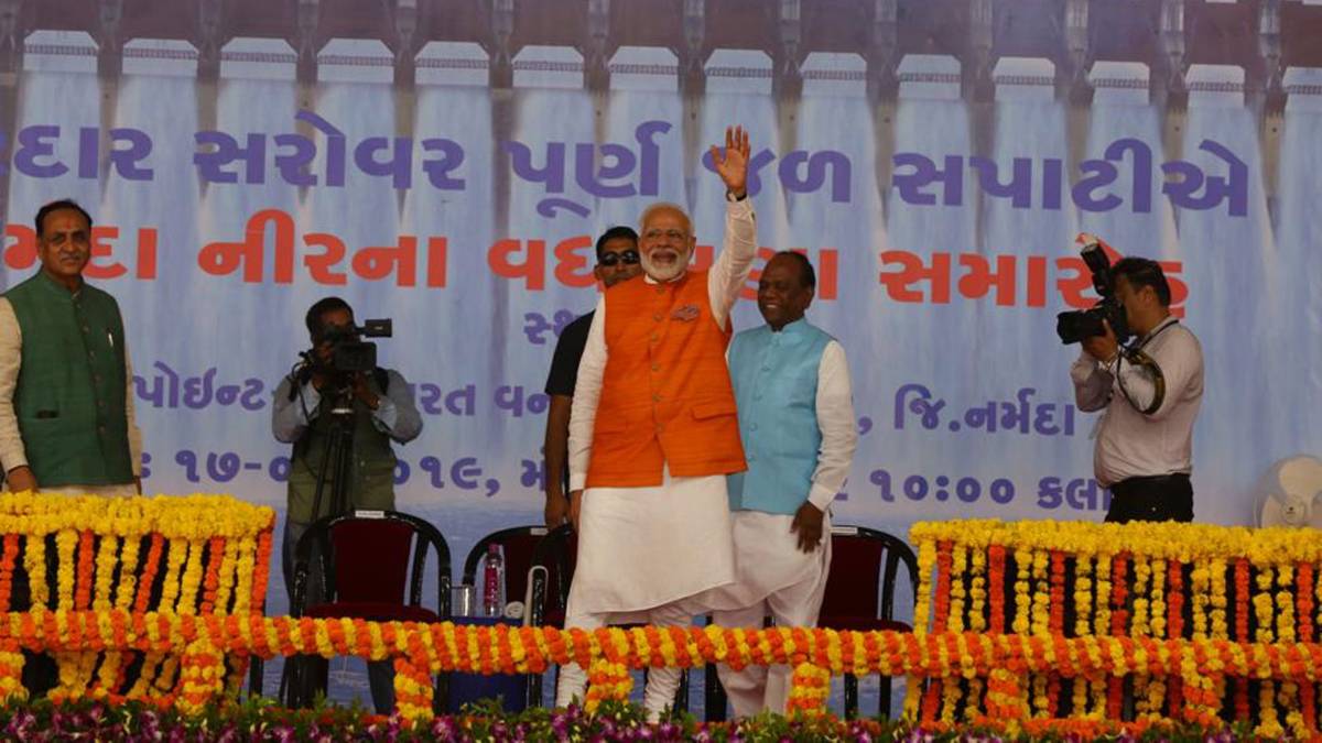 गुजरात में पीएम मोदी (फोटो-BJP Twitter)