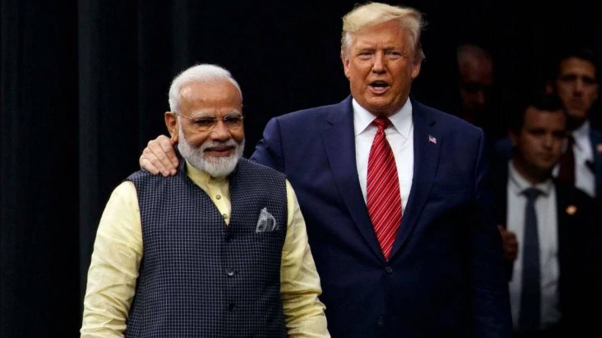 हाउडी मोदी कार्यक्रम में दिखा भारत और अमेरिका की दोस्ती का रंग