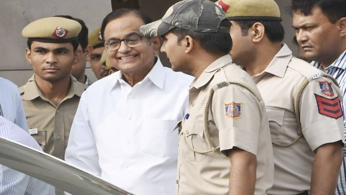 CBI कस्टडी में पी चिदंबरम(फाइल फोटो)