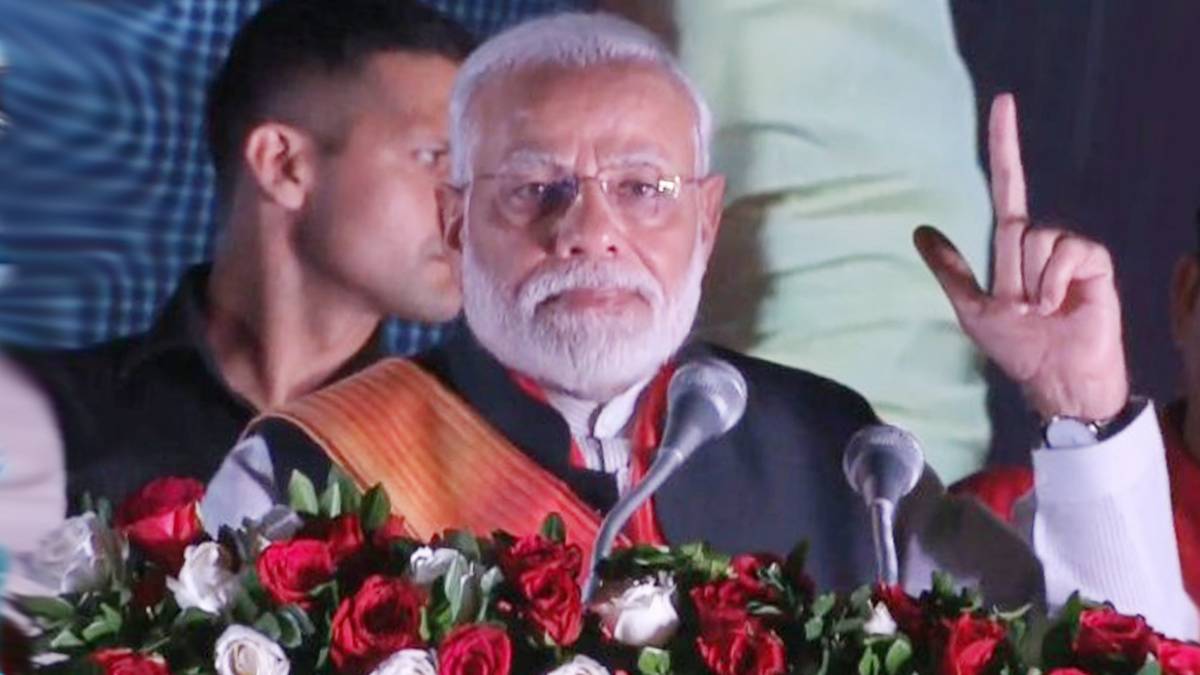 दिल्ली के पालम एयरपोर्ट पर पीएम मोदी