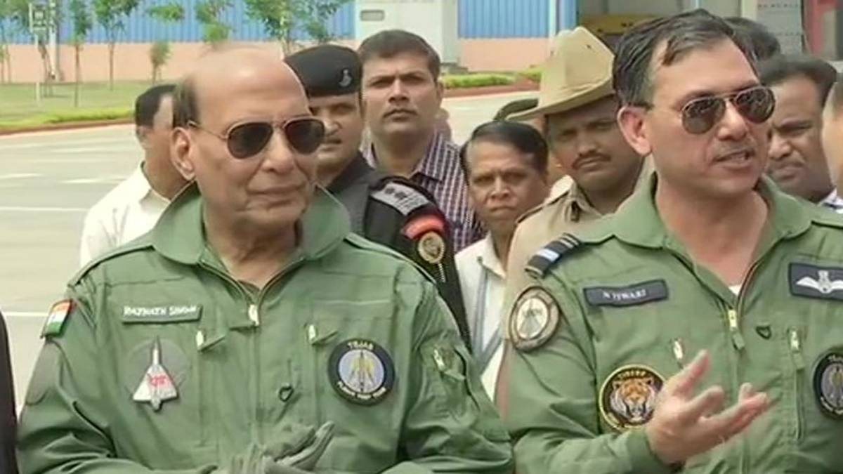 राजनाथ सिंह की PC (फोटो-ANI)