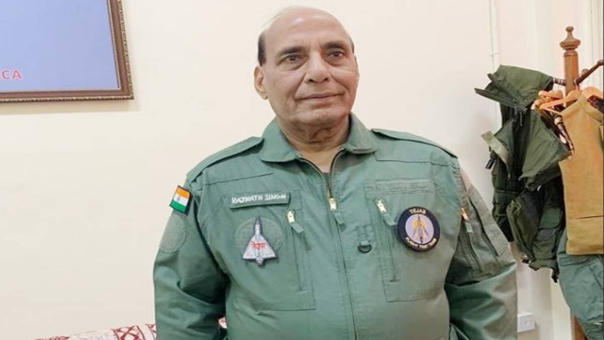 रक्षा मंत्री राजनाथ सिंह (फोटो-ANI)