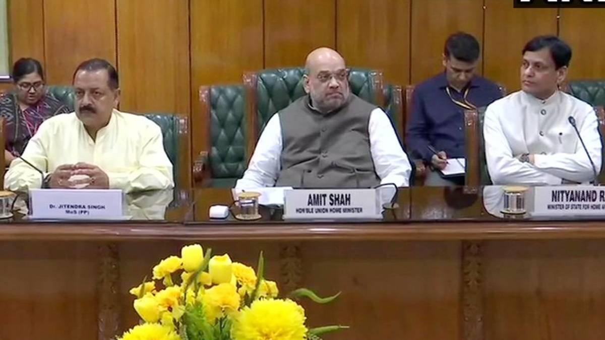 10 मिनट 50 खबरें